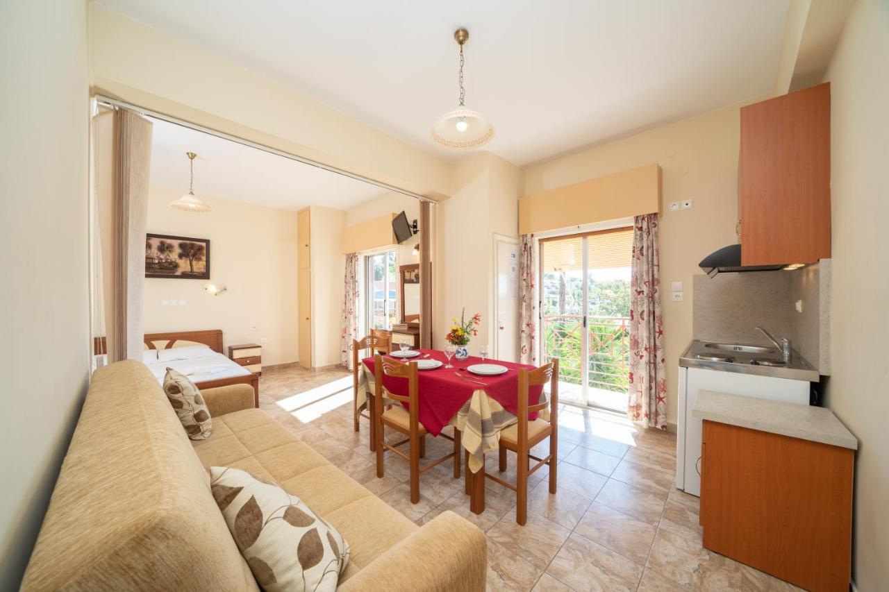 Lorenzo House Apartments ラッシ エクステリア 写真