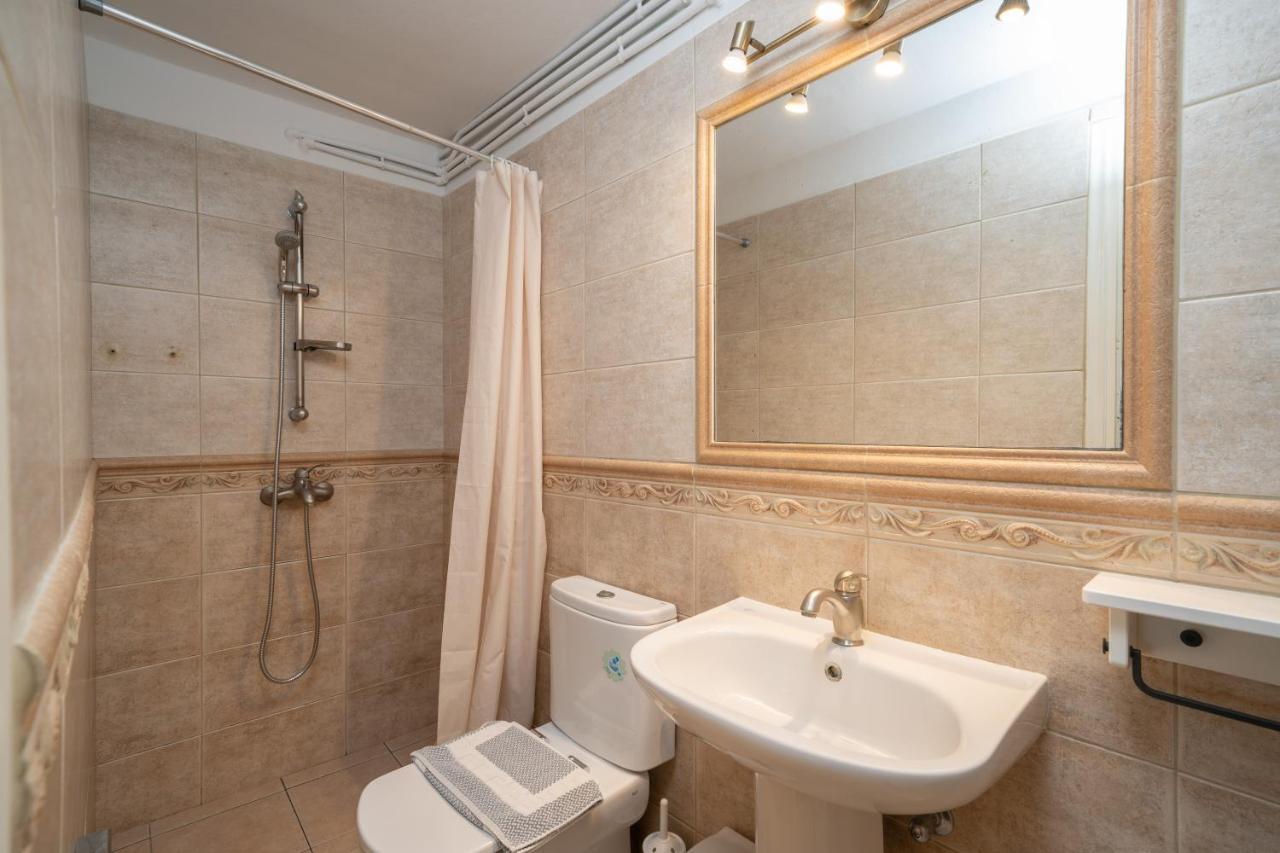 Lorenzo House Apartments ラッシ エクステリア 写真