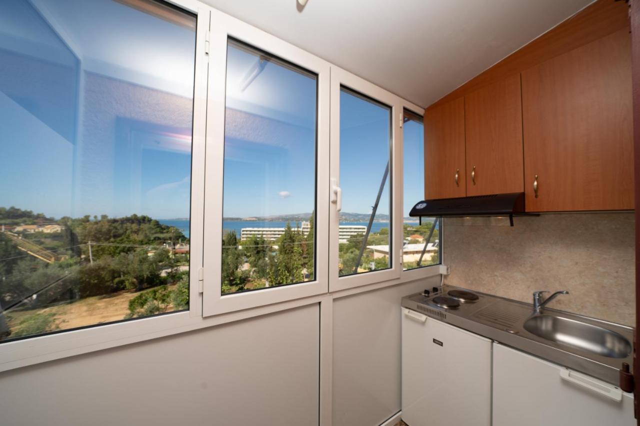 Lorenzo House Apartments ラッシ エクステリア 写真