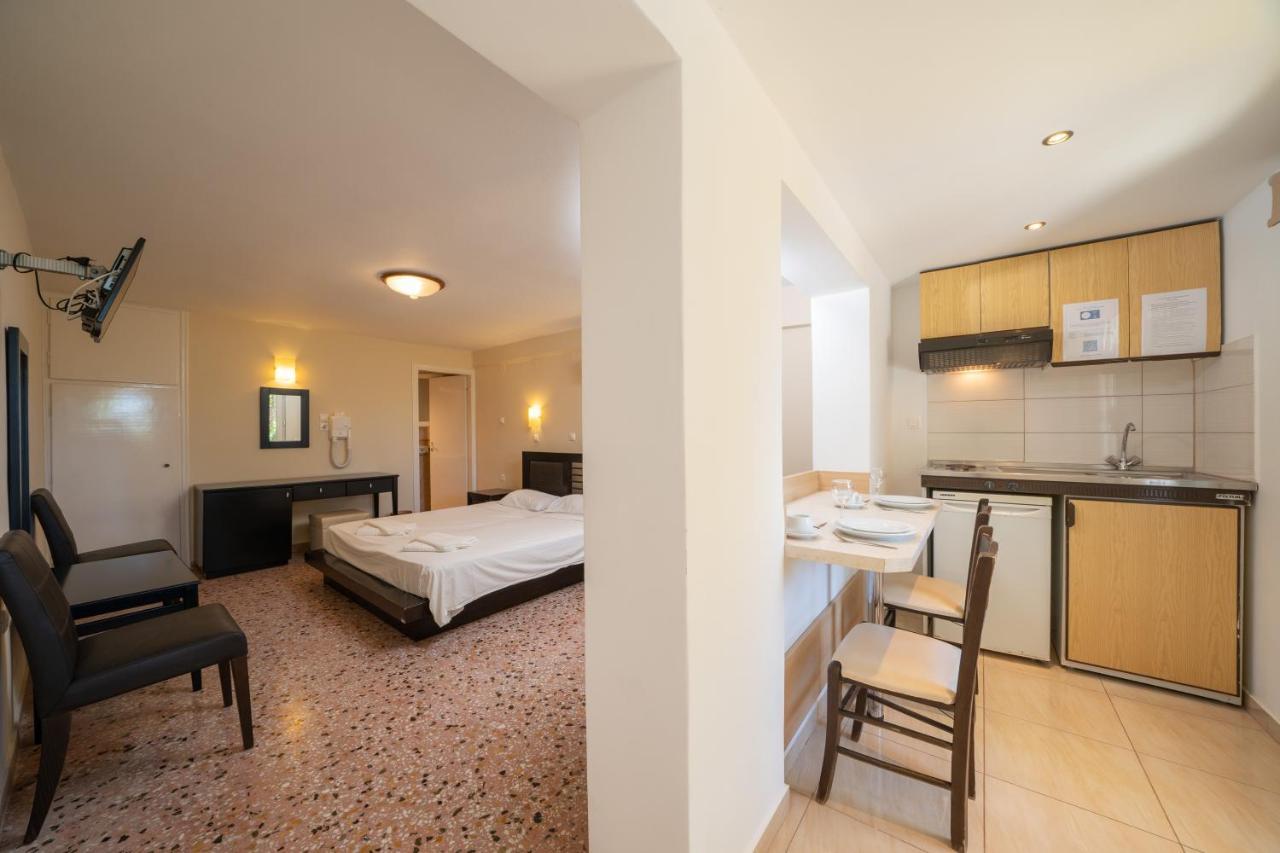 Lorenzo House Apartments ラッシ エクステリア 写真